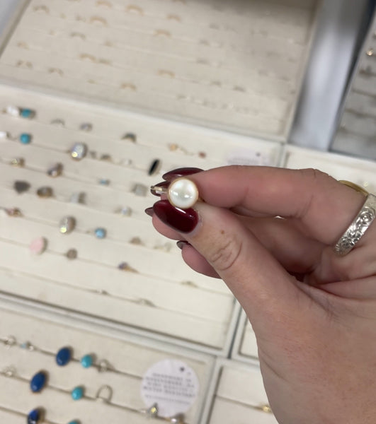 Mother of Pearl Ring