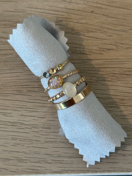 Desert Palms Ring