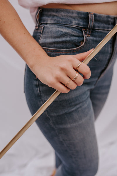 Thick Ring