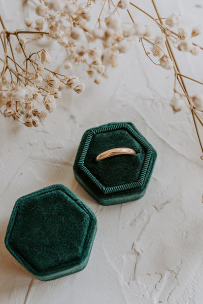 Thick Ring