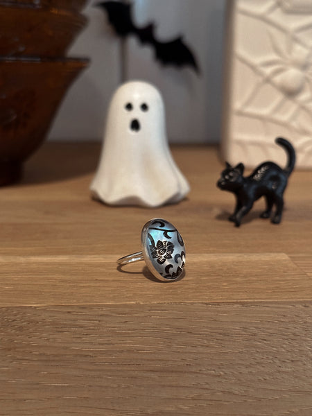 Ethel Noir Floral Ring