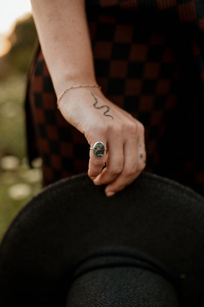 Ethel Noir Floral Ring