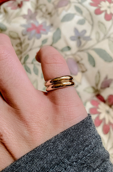 Thick Ring