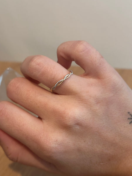 Mixed Metal Twist Band Ring