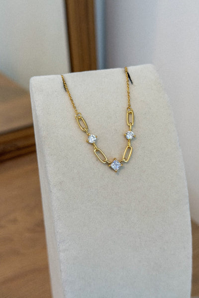 Venus Necklace