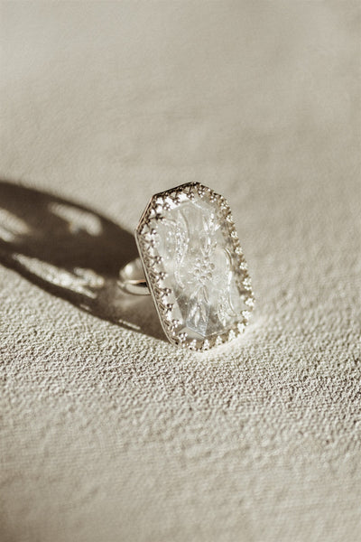 Fiona Intaglio Glass Ring