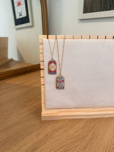 Floral Arch Necklace