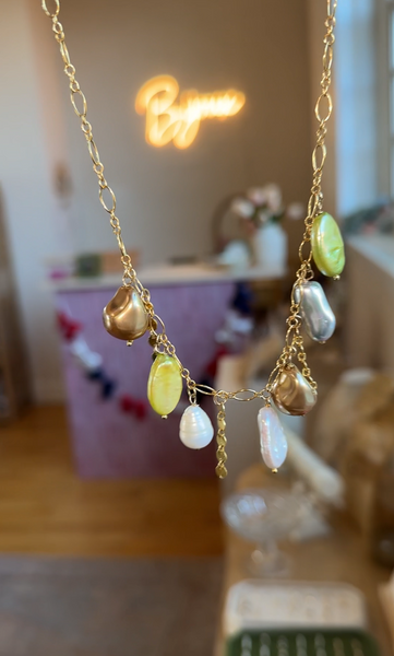 Baroque Pearl Confetti Necklace