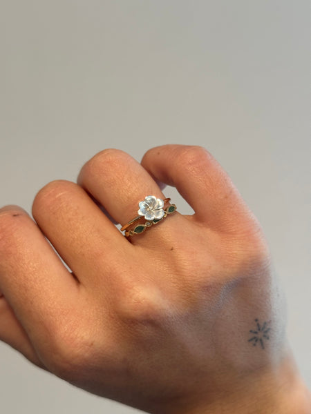 Pansy Ring