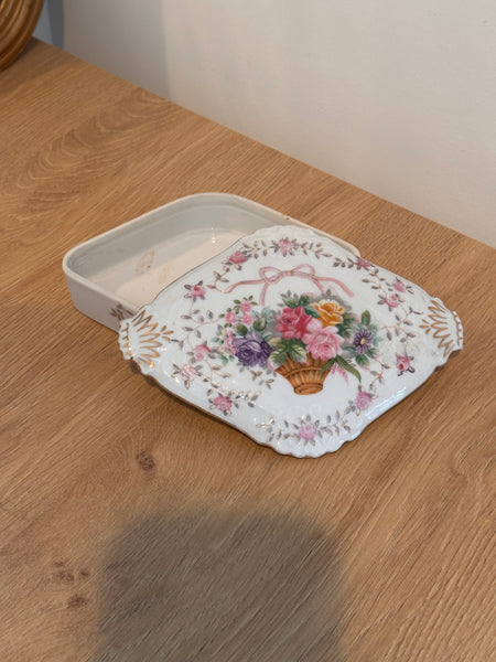 Vintage Floral Basket Jewelry Box
