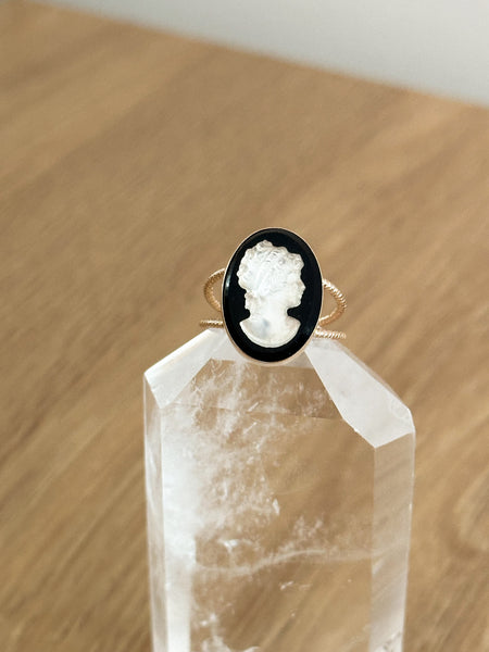 Clarabelle Cameo Ring